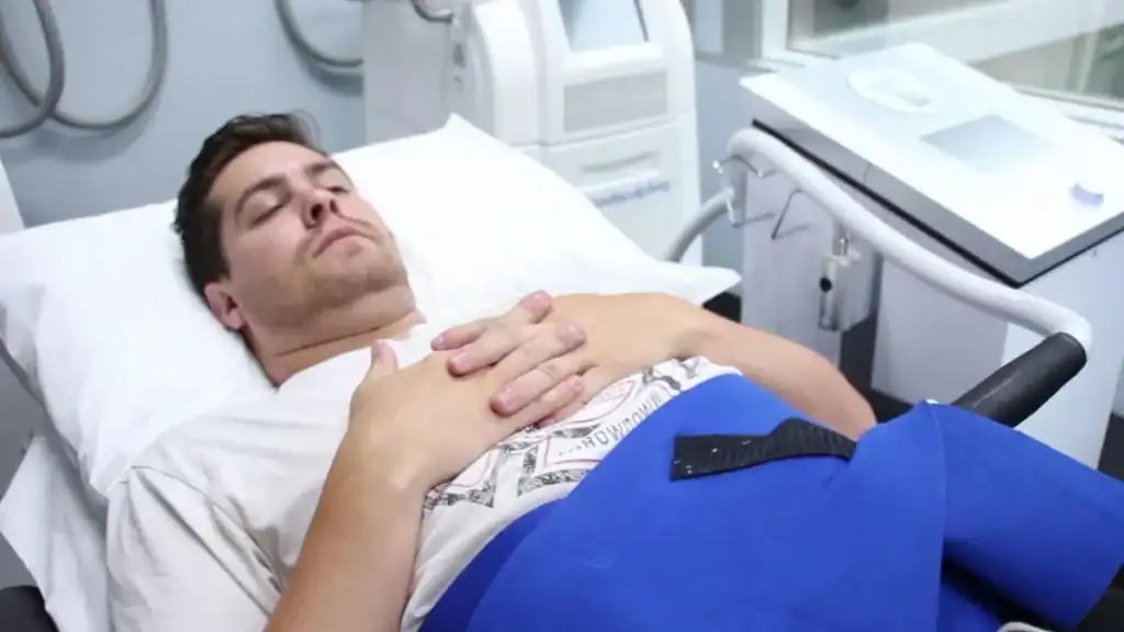 Transforming Bodies: Celebrity Success Stories and the Truth Behind Body Contouring 2 Image of male having body contouring Wickford treatment